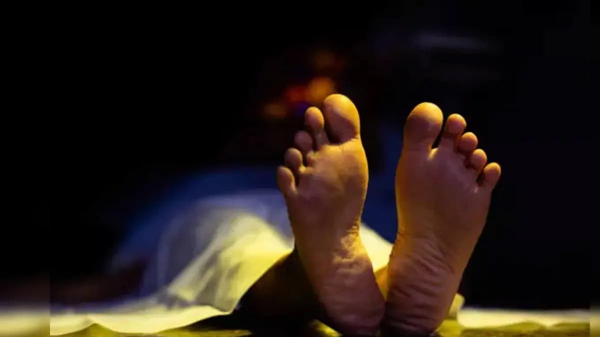 Bombing at Maldah, Congress leader allegedly murder gnr