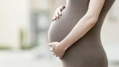 Got Pregnant As A Teen Then Put Up Boy For Adoption Years Later Mother Reunion With Son