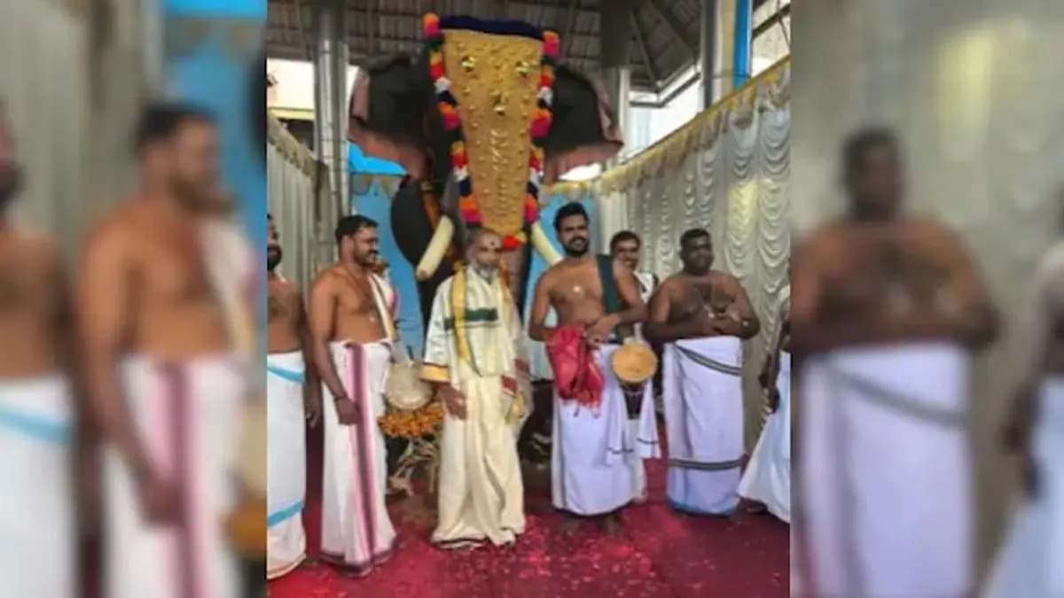 Jackie Shroff and PETA India donate mechanical elephant to Kerala temple