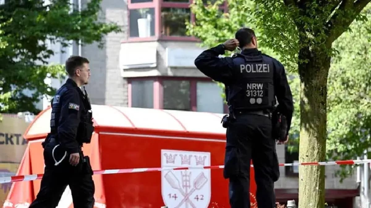  1 Dead 2 Injured After Stabbing Attack At Company In Southern Germany