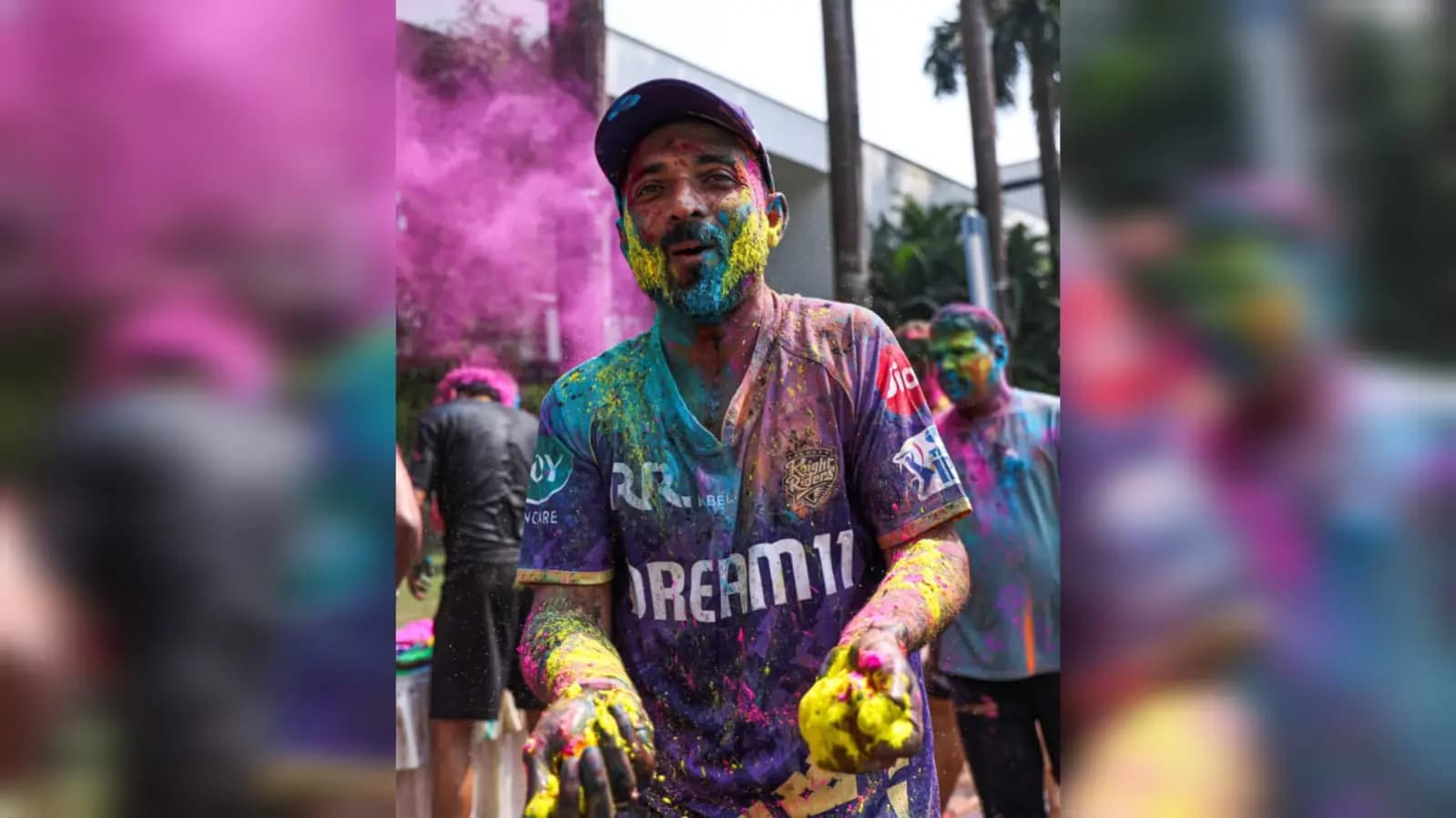 Rinku Singh celebrates holi along with kolkata knight riders team at the hotel