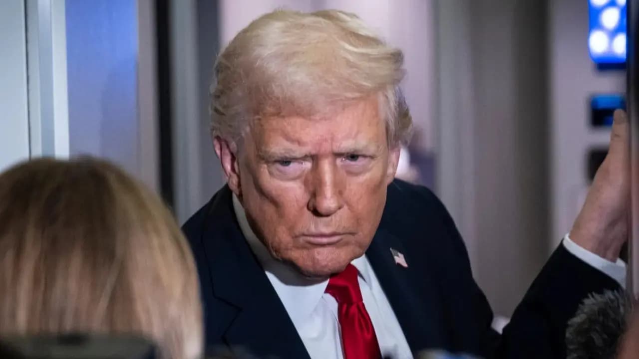 Trump lashes out at journo in white house