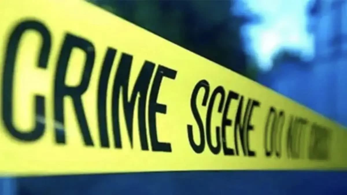 Couple Found Dead in Narendrapur