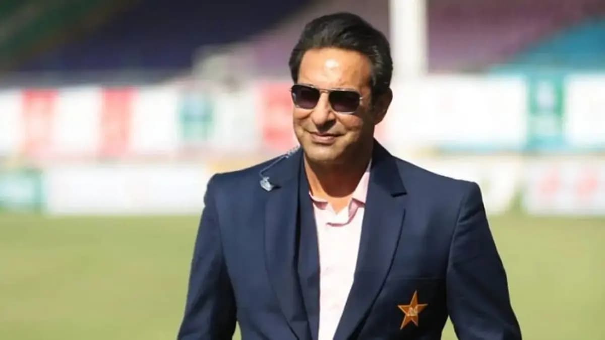 Former Pakistan cricketer Wasim Akram left fuming after Mohammad Hafeez questioned his legacy spt 