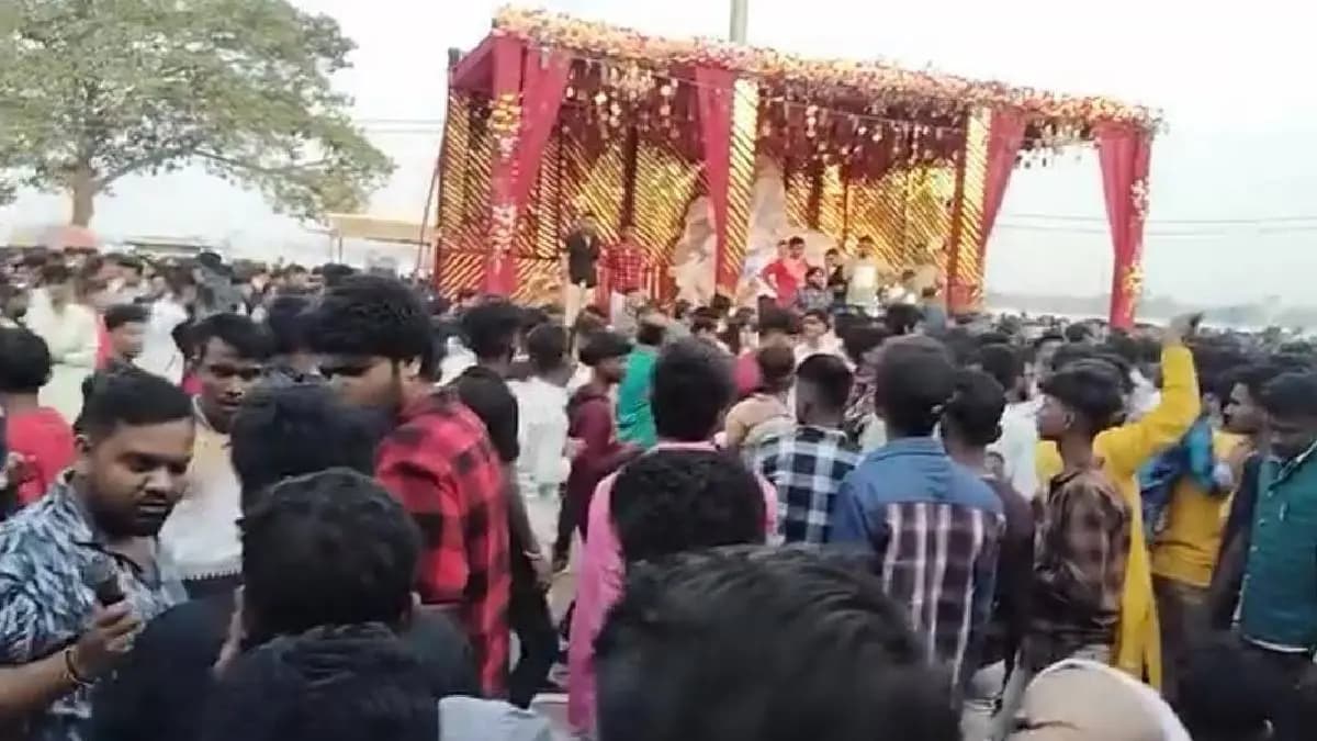 To avoid accident police took action in uluberia gnr