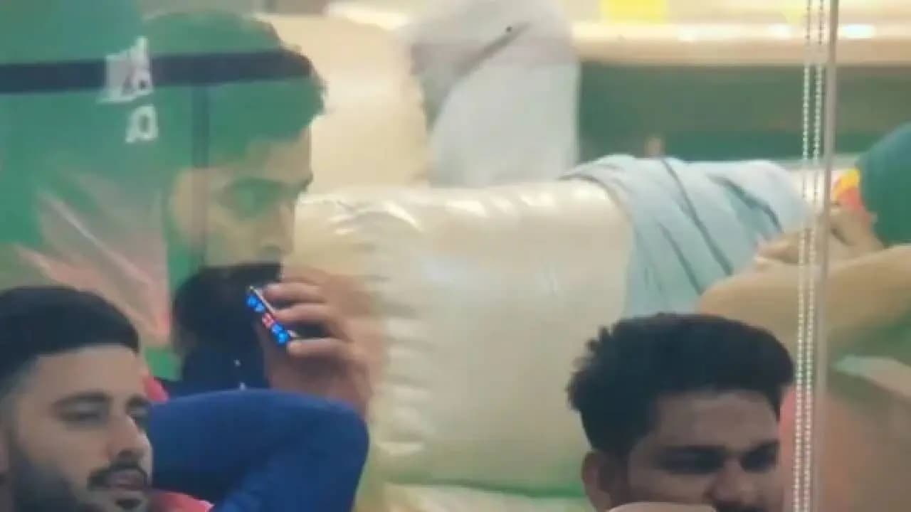 Bcci seeks explanation from rajasthan royals captain Riyan P‌‌arag on vaping issue