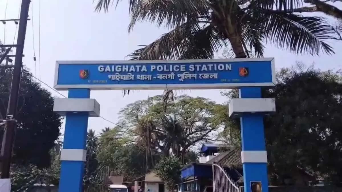 Young Woman Attacked While Visiting Kali Puja with Friend