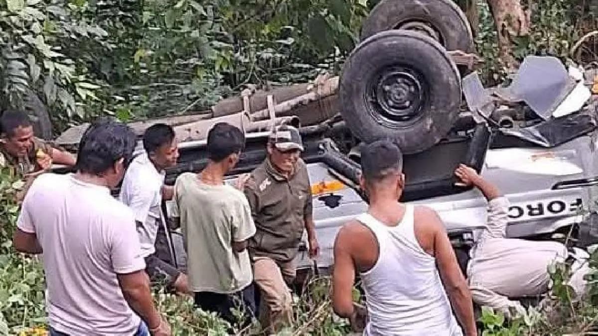 Three tourists died at Mirik when a they were travelling in car fell into a ravine