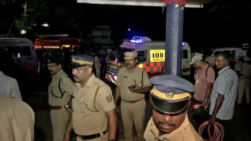 Nine Of Family Dead After Truck Overturns On Van In Madhya Pradesh