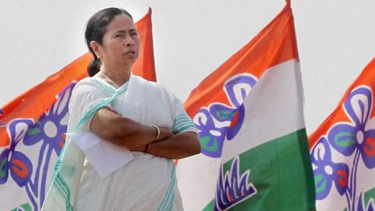 Three fathers were busy for their candidate sons on poll day