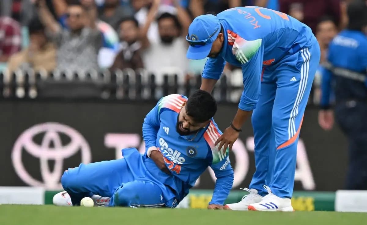 Shreyas Iyer taken to hospital after Rib Injury-bcci says this