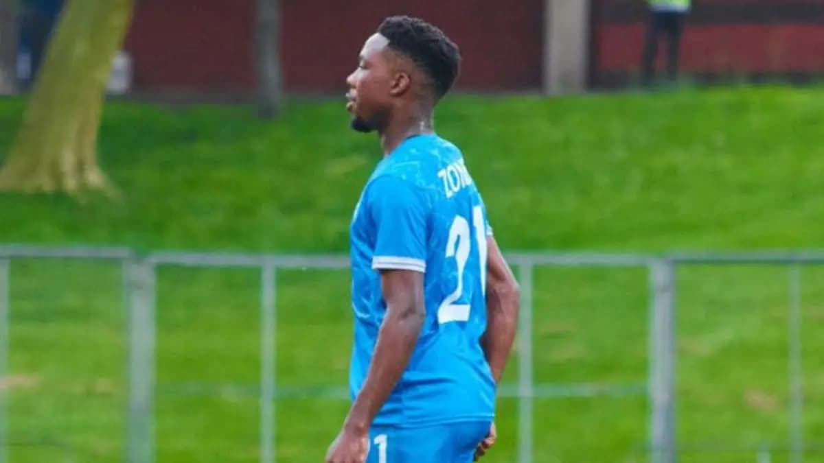 South African footballer Sinamandla Zondi died after collapsing in the warm up ahead of a match spt