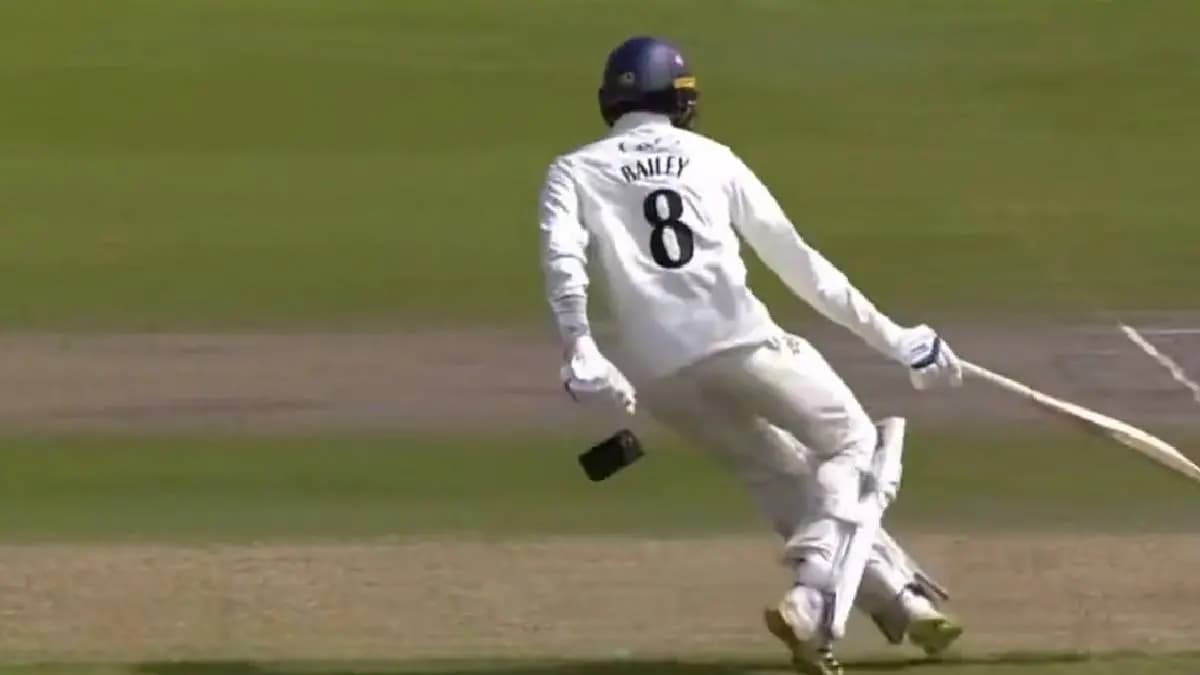 Internet Left Stunned As Mobile Phone Slips Out Of Cricketer Pocket Mid-Match