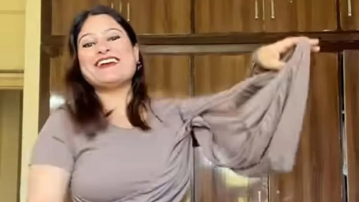  woman confused about the design of her new dress delivered through online shopping viral video