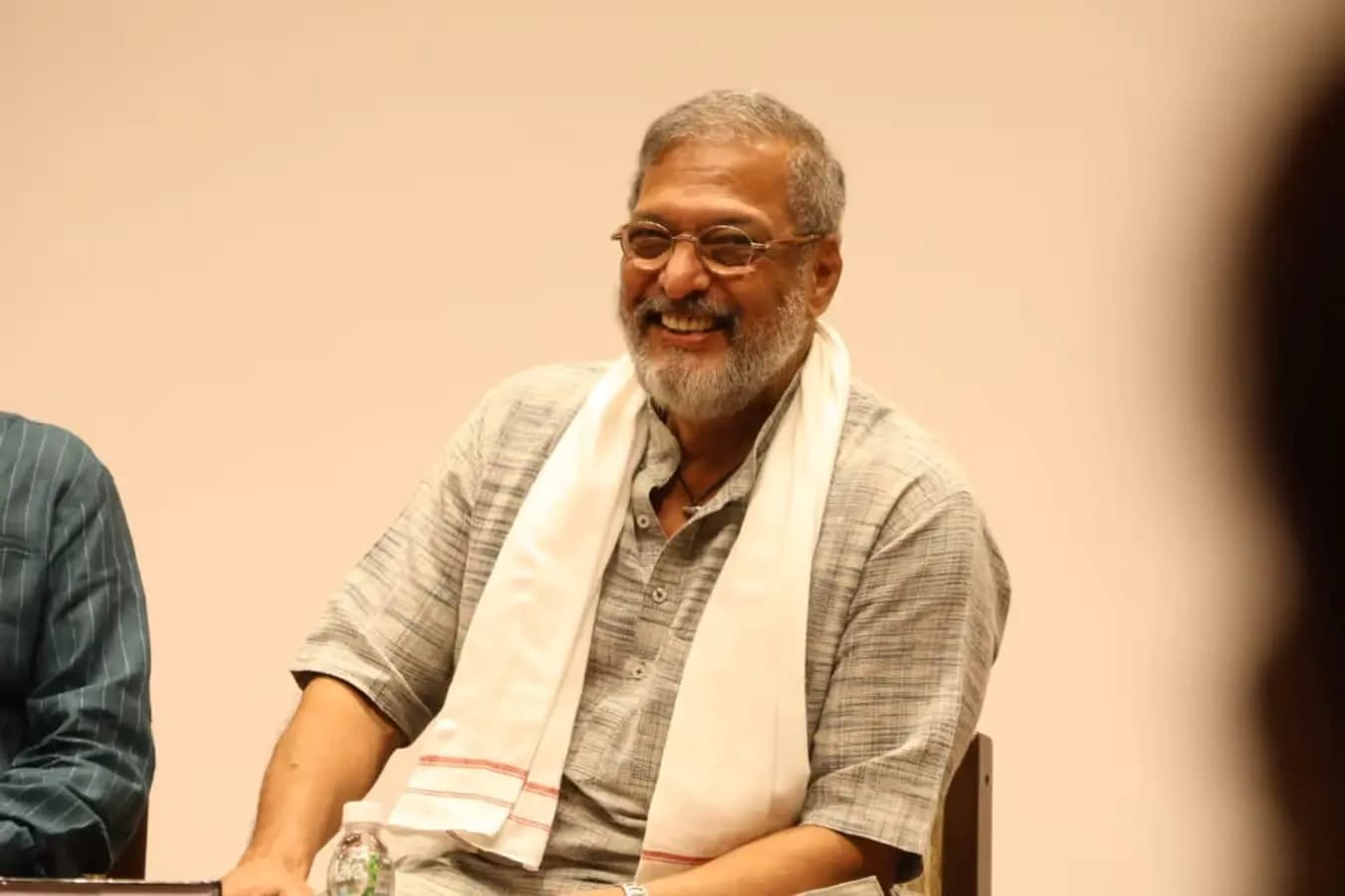 Nana Patekar stuns internet with 15 tricep dips at 76