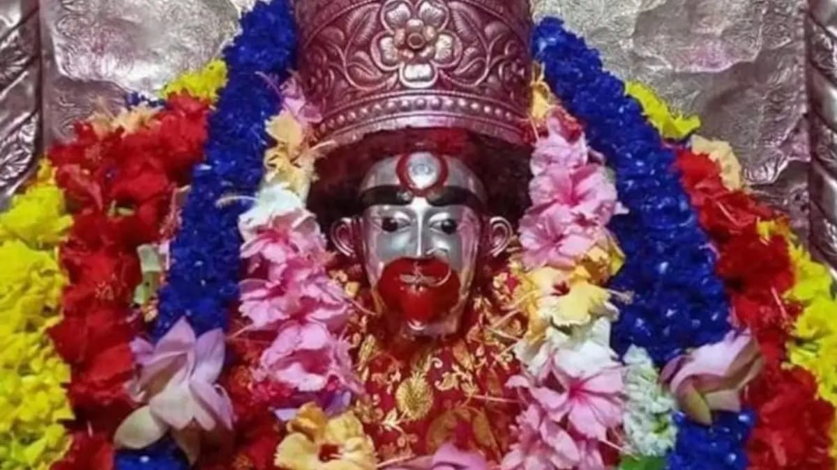 Kaushiki Amavasya 2025 do not do these things by mistake on this auspicious day and what should do to get Ma Tara blessings