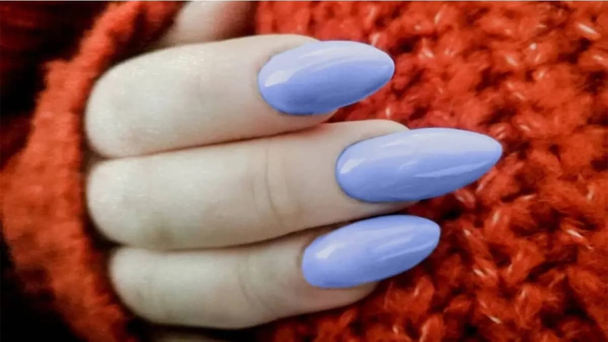 Apply nail polish everyday harm your health