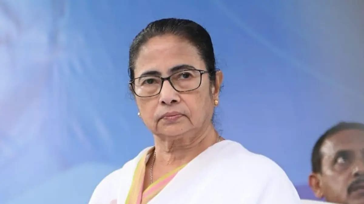West Bengal Government Moves to Control Rising Potato and Onion Prices gnr