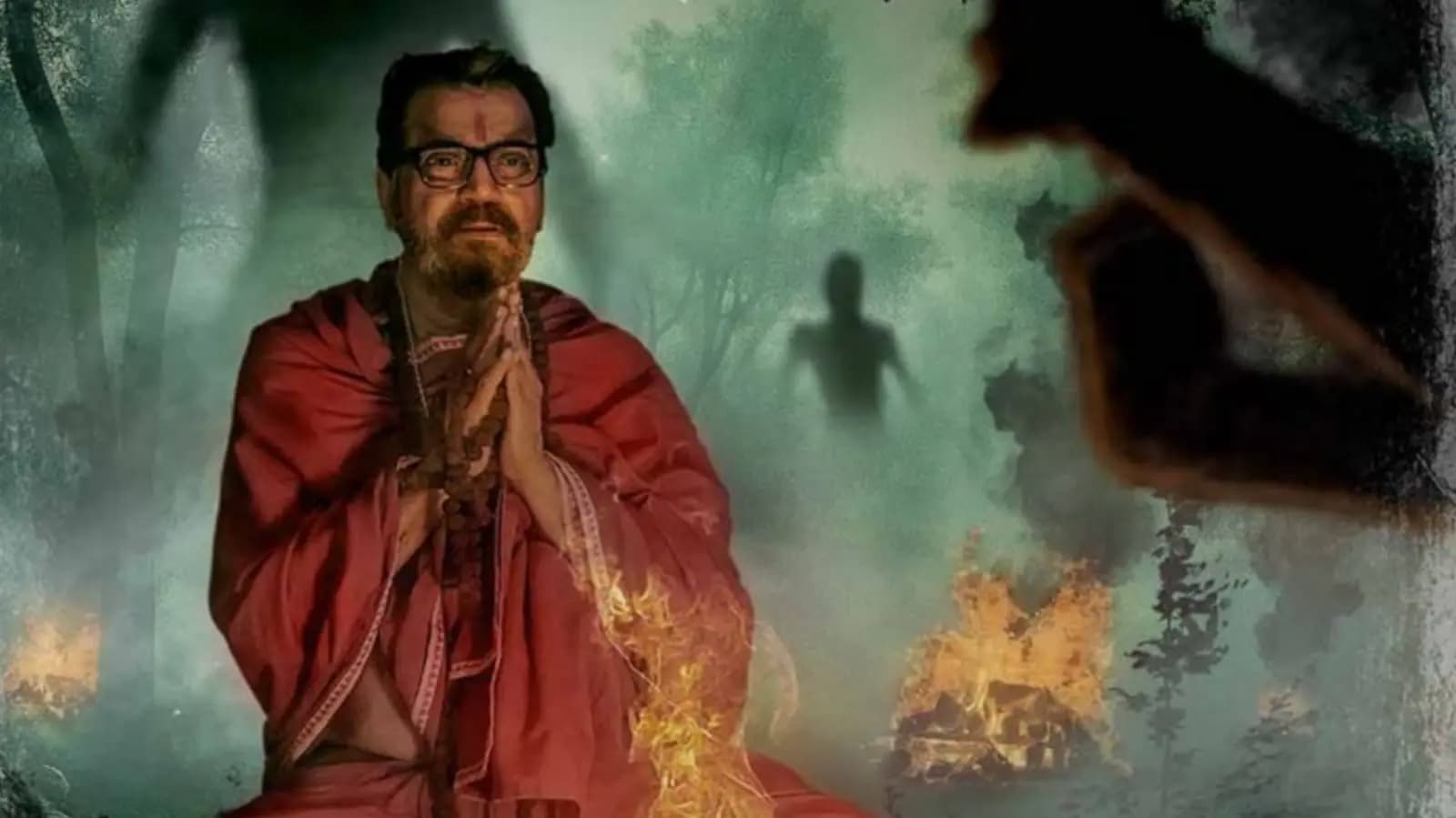 review of hoichoi web series nikosh chaya which starring chiranjeet chakraborty and many more actors ent