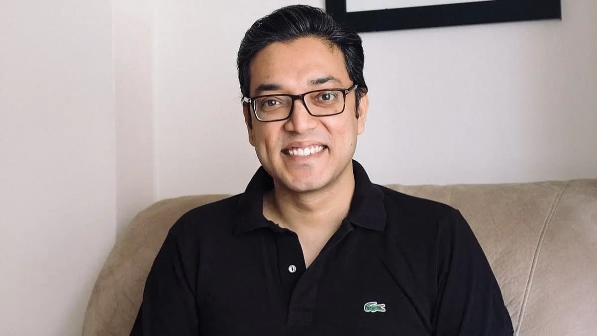 Famous singer Anupam Roy shared his experience of Bengaluru s Durga Puja 