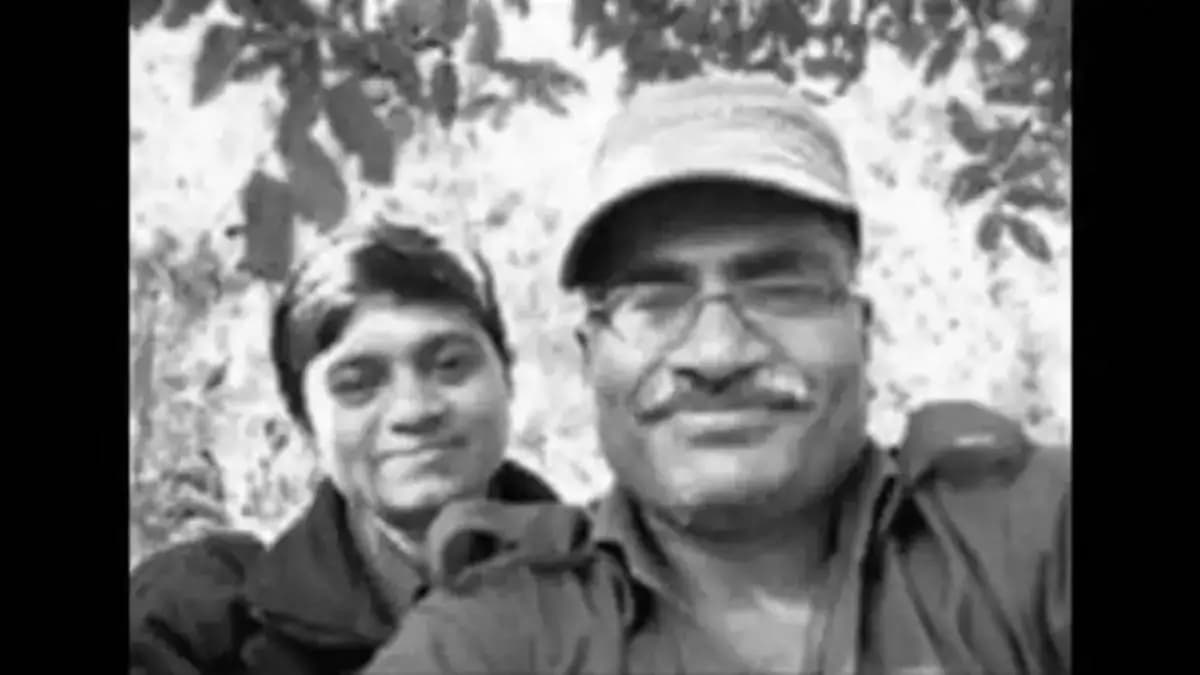 Top Maoist Leader Evaded Cops For Decades, Selfie With Wife Cost Him His Life gnr
