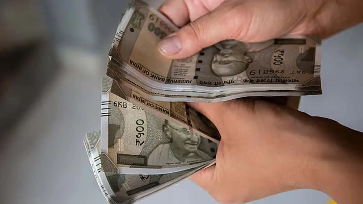 How much salary hike employees can expect in 2026