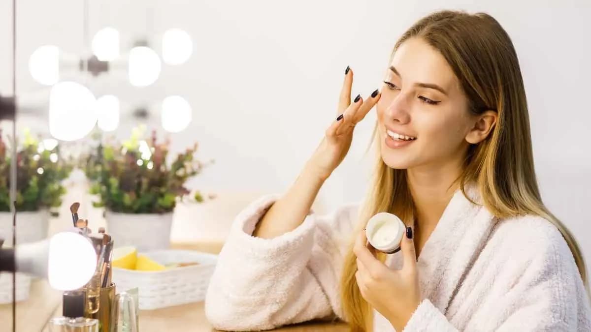 is home made natural night cream can remove dark spots and acne make your skin tone bright and shiny lif 