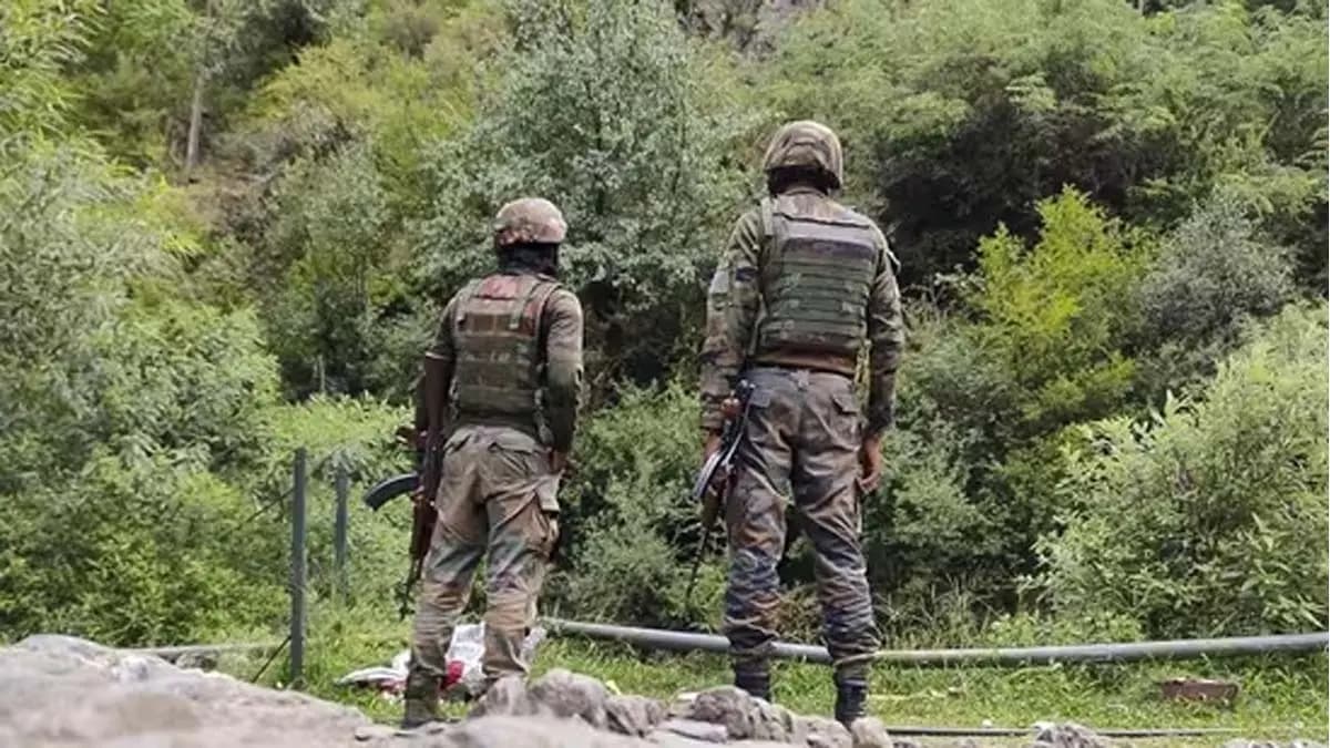  11 Suspected Kuki Militants Killed In Gunfight With Security Forces In Manipur gnr