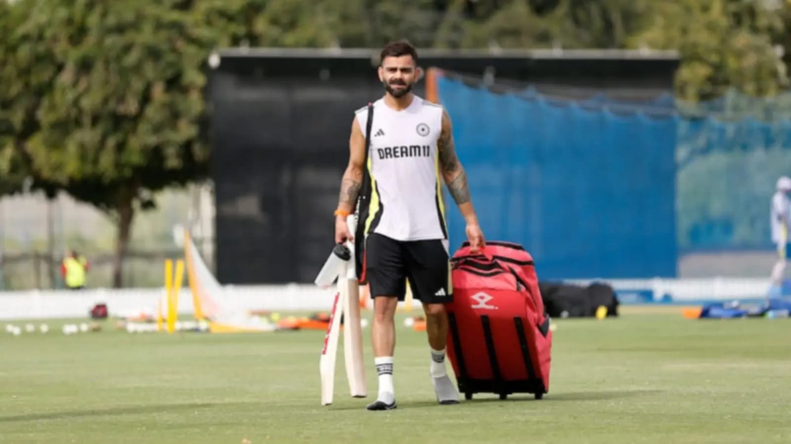 awed fans connect with indian cricketers in dubai ahead of champions trophy spt 