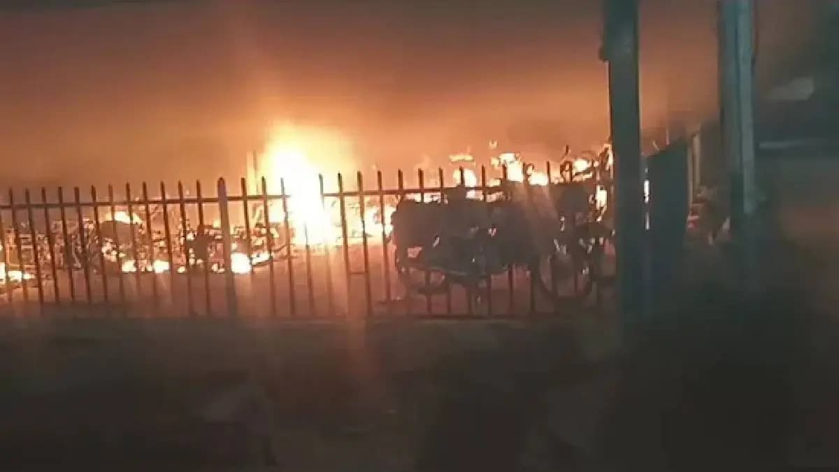 Massive Fire Breaks Out At Varanasi Railway Station, 200 Vehicles Destroyed gnr