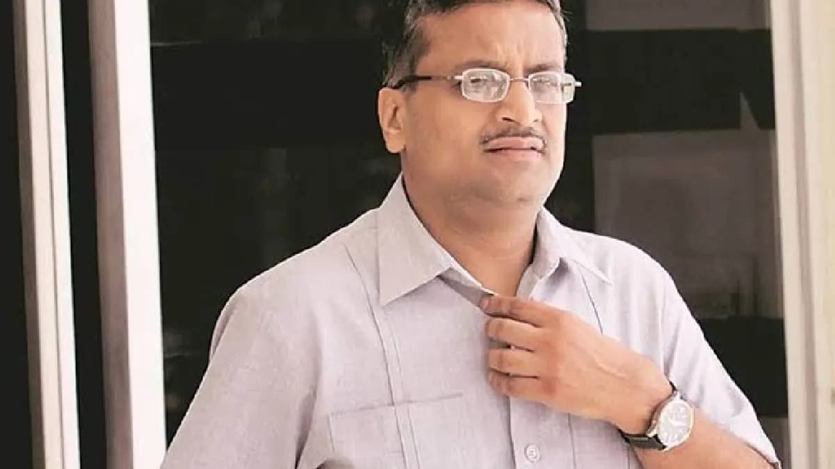  IAS officer Ashok Khemka  57 postings in 33 years know about him 