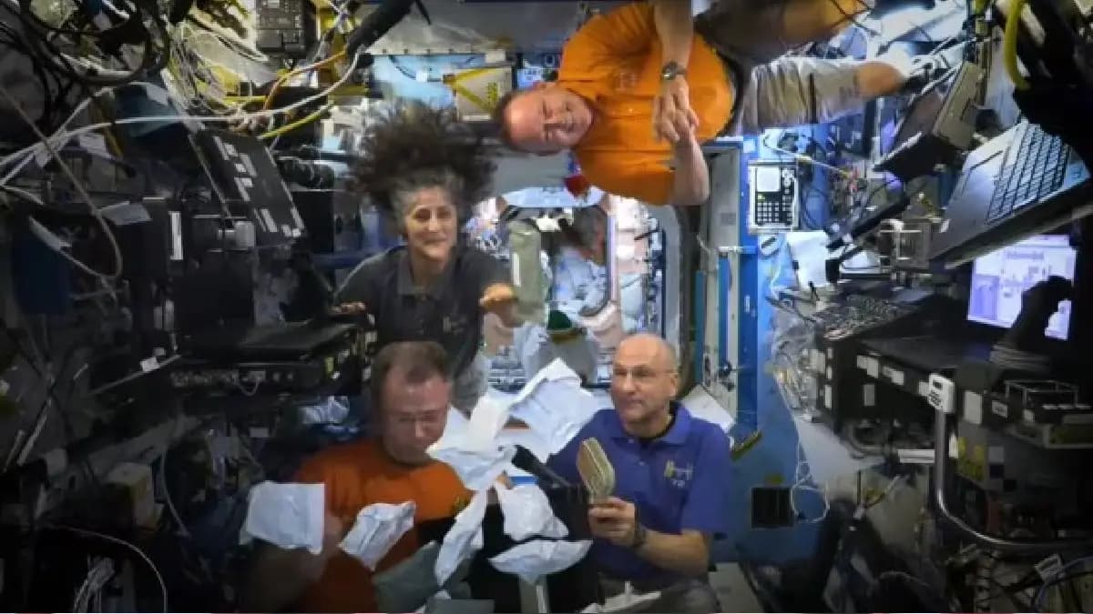 Sunita Williams Thanksgiving  celebrating In Space know her special menu gnr  