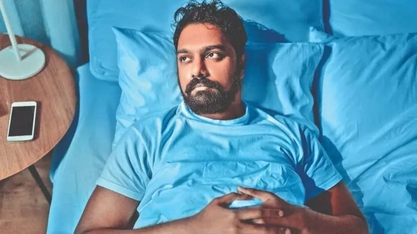 what happens to your eyes when you sleep less than six hours
