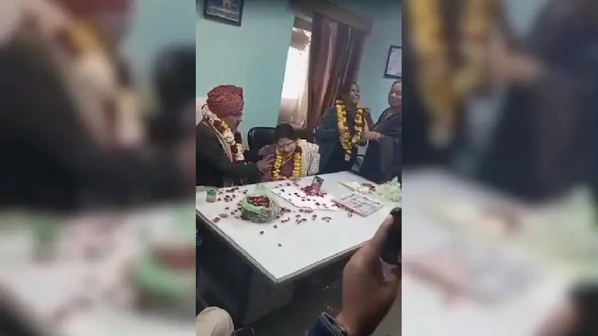 He Took Voluntary Retirement To Care For Ailing Wife She Died At His Farewell Rajasthan