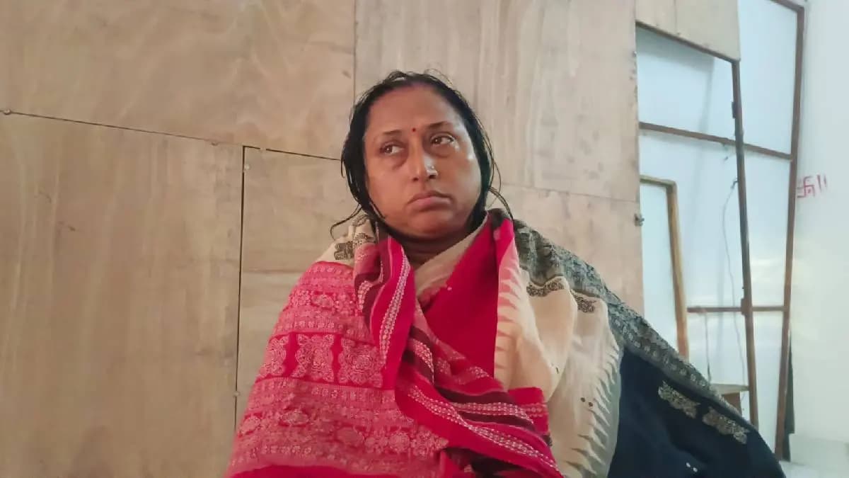 malda tmc leader dulal sarkars wife chaitali makes explosive comment on his hubands murder 