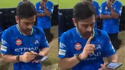 Ms Dhoni scolds fan for autograph request-video goes viral