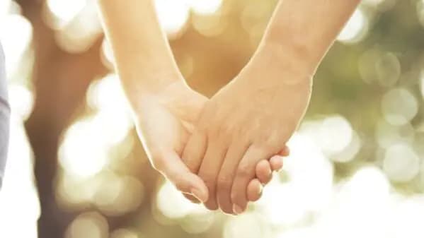 Woman Elopes With Husbands Uncle in Uttarpradesh