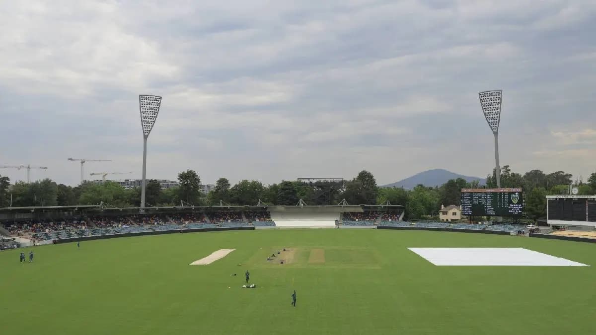 Rain Stops, Match Officials And Teams Involved In Discussion spt