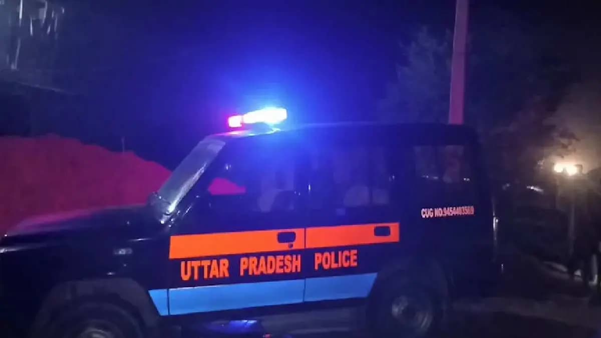 Drunk man beats wife bites off her finger in Noida 