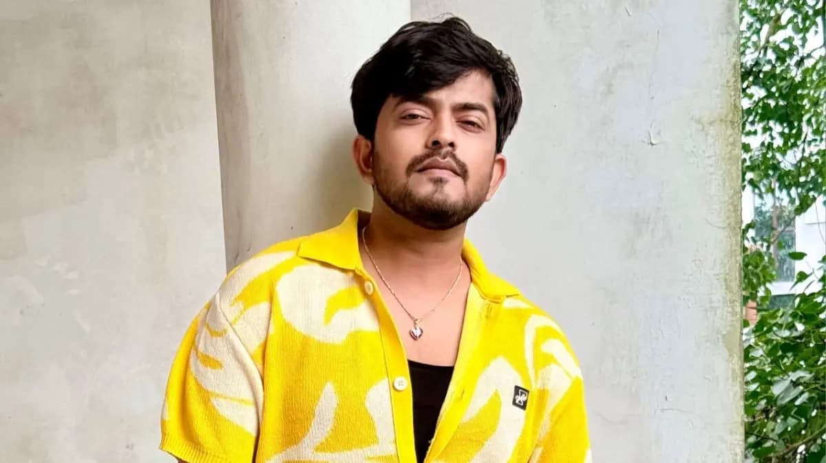 Tollywood actor Sayak Chakraborty reacts about trolling for Tui Amar Hero serial 