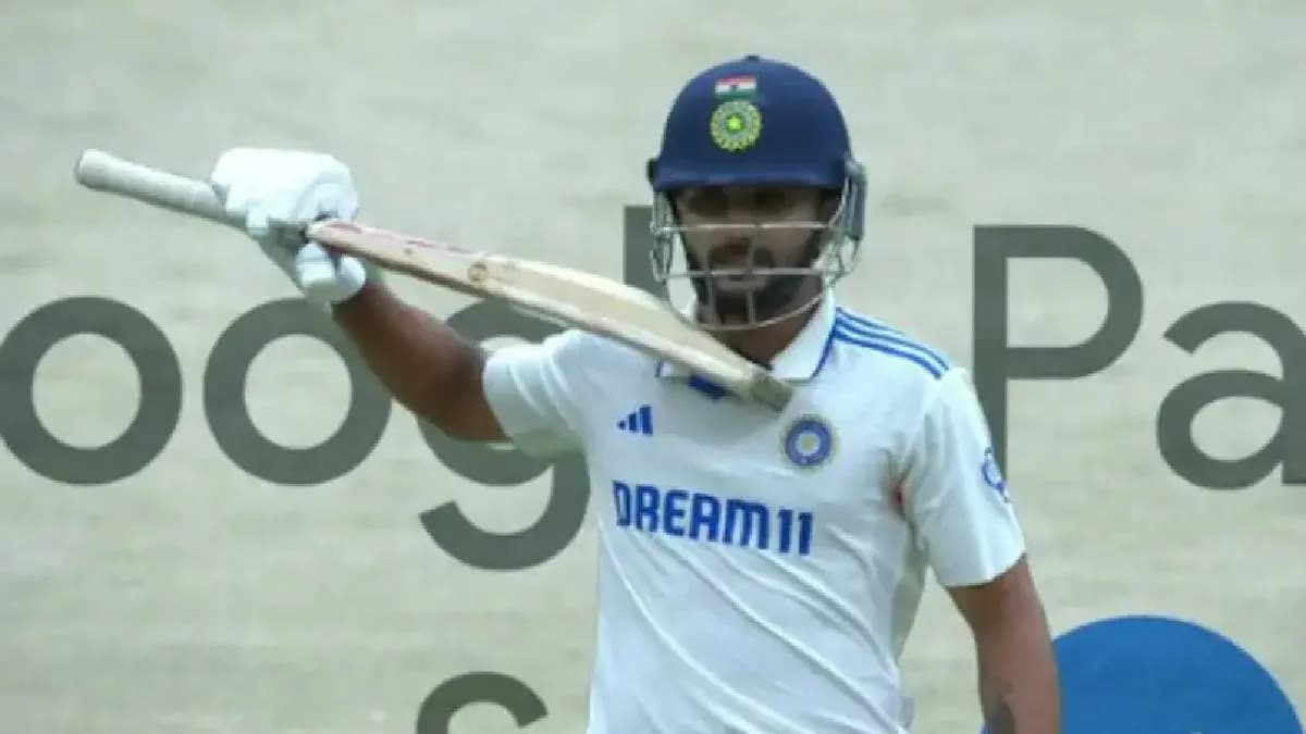 india saves folllow on in melbourne test