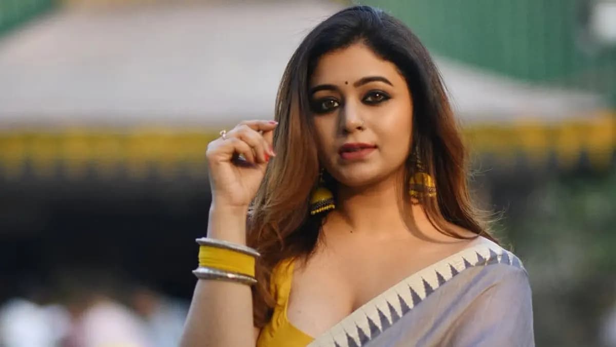 ritabhari chakraborty injured her leg on valentine s day ent