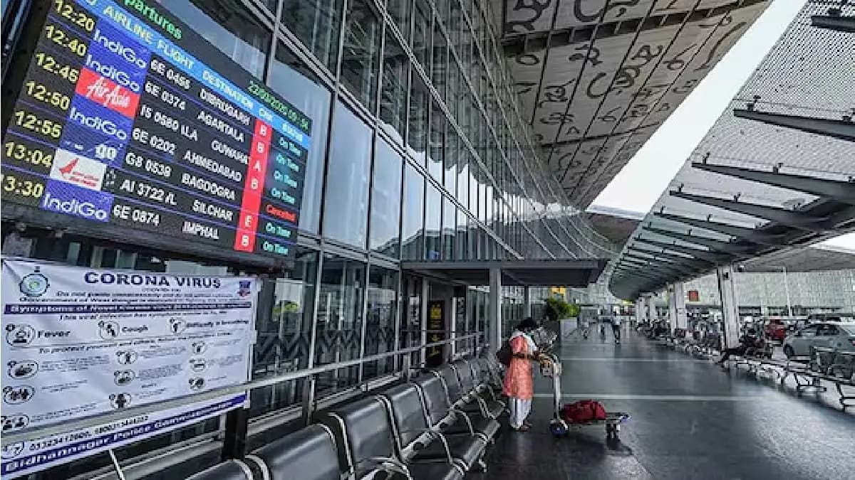 flight delayed due to fog in kolkata airport gnr