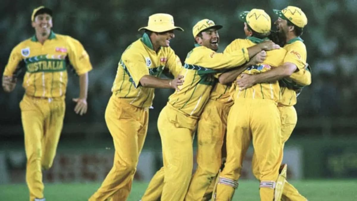 Former Australian star cricketer Stuart Law seeks new role on LinkedIn spt 