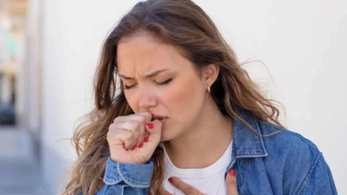 this home made natural remedy health drink can prevent dry cough and good for bronchitis patients also lif