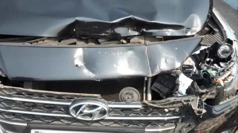 bus accident in vidyasagar setu many injured gnr