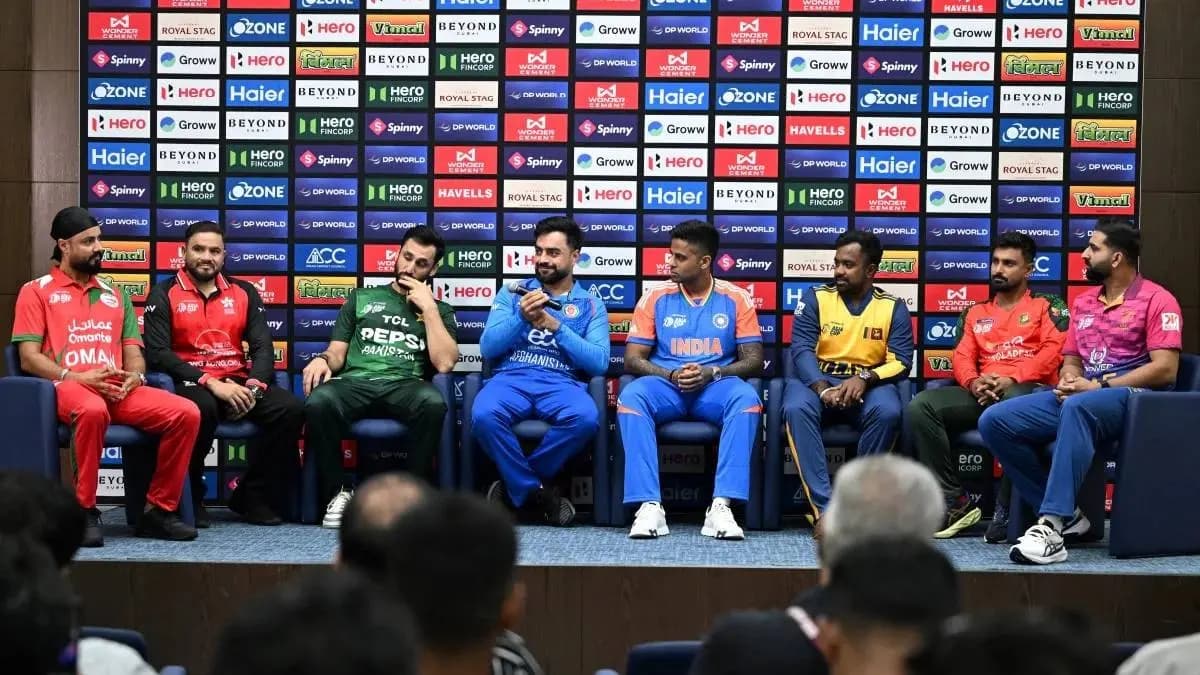 Details revealed that Asia Cup Hosts Asked To Keep India and Pakistan Captains Separate