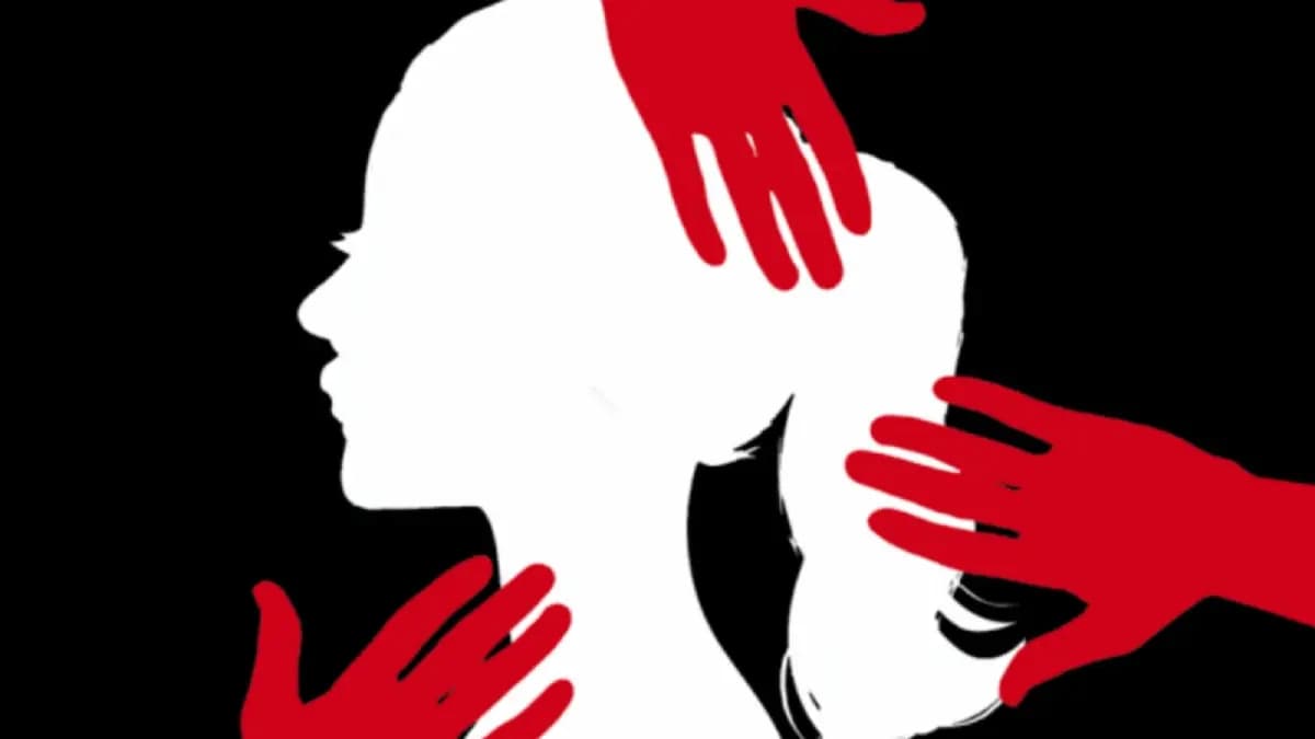 Resident Doctor of Murshidabad Medical College is accused of raping and attempting murder on his girlfriend gnr