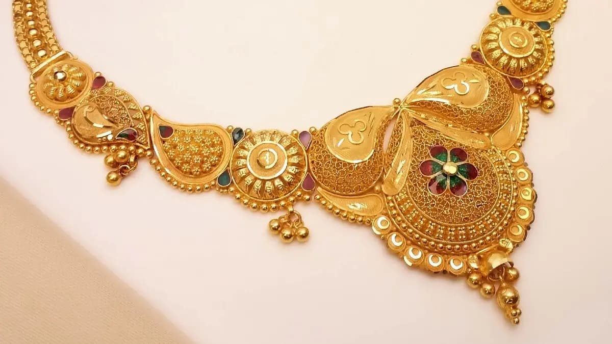 gold price today check-22 carat gold rate in-top-cities-on-17 december gnr