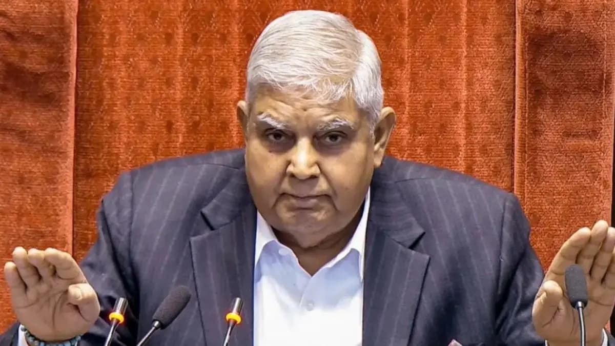 Jagdeep Dhankhar update sources says about distance between Dhankhar and the government